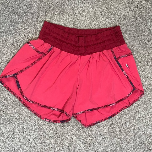 Lululemon Floral Track that Short - Picture 2 of 6